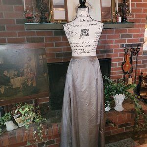 Stella Cadente~Paris long skirt. Size 0.